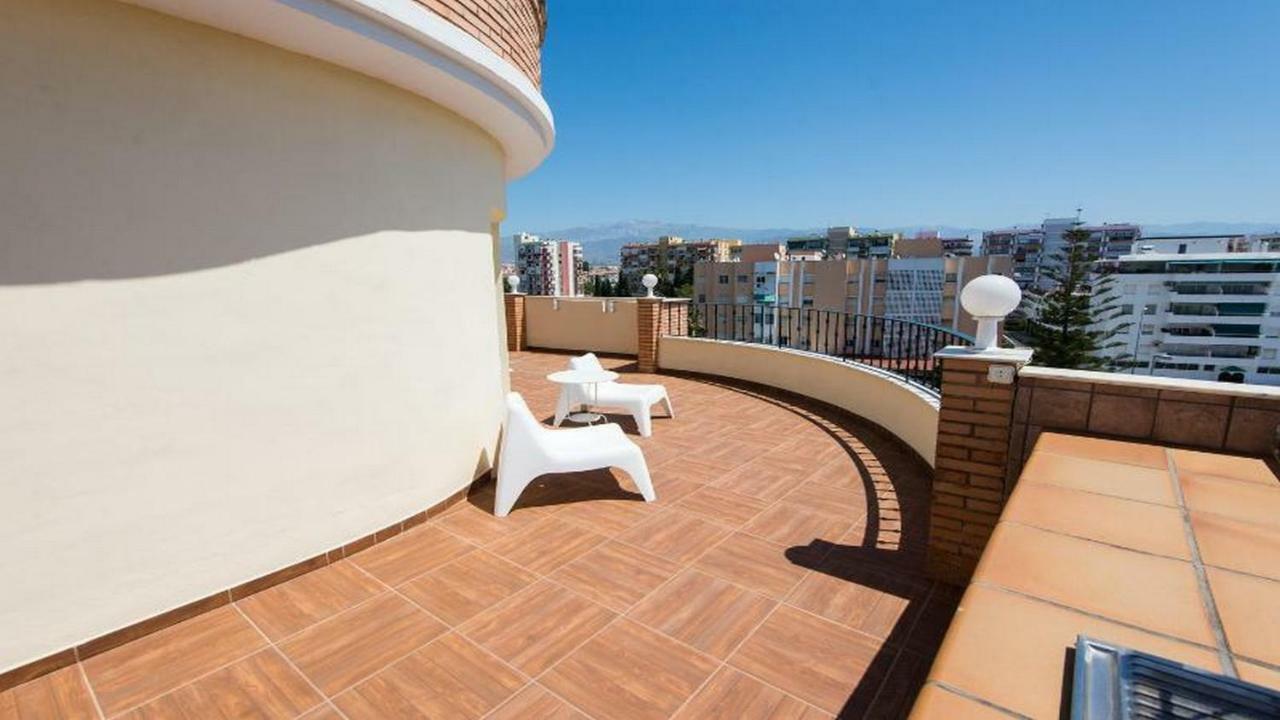 Ferienwohnung Atico Olimpo Torre Del Mar Exterior foto
